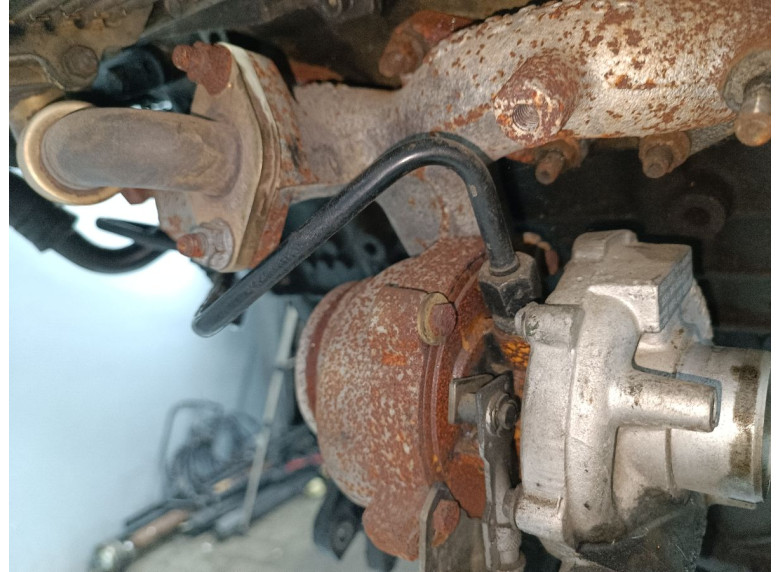 Масляная трубка турбины к Volkswagen Touran, 2004г.