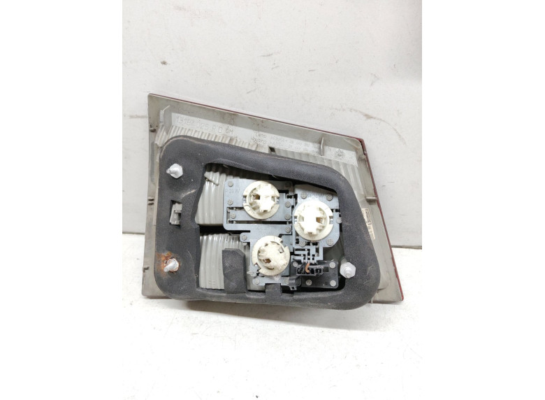 Фонарь крышки багажника правый к Opel Vectra, 2004г.