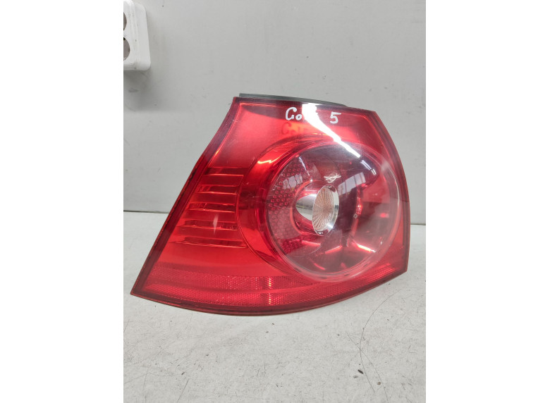 Фонарь задний левый к Volkswagen Golf, 2005г.