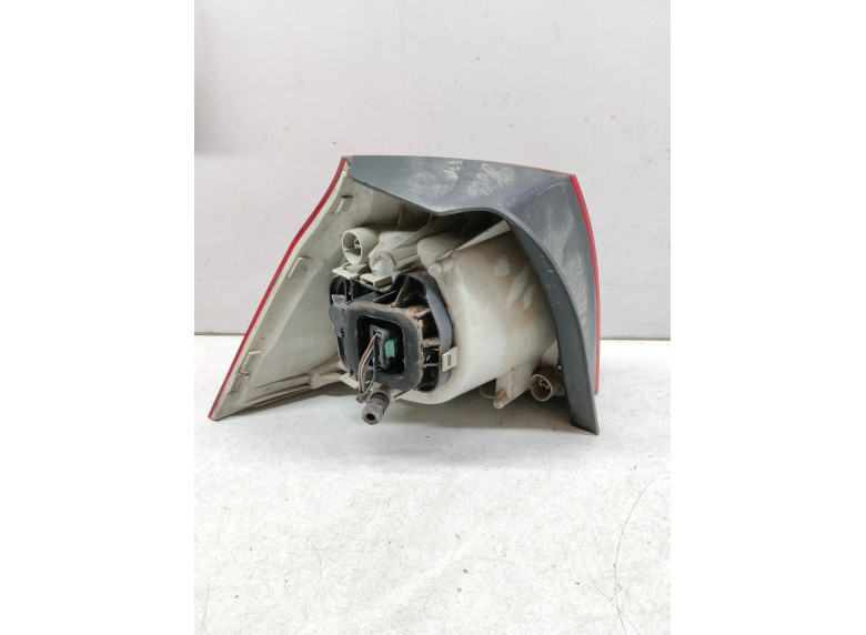 Фонарь задний правый к Volkswagen Golf, 2005г.