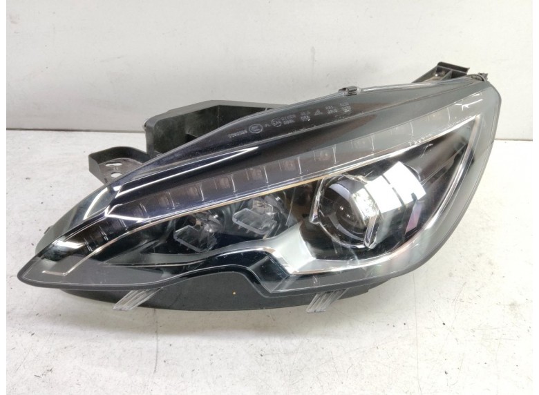 Фара левая к Peugeot 308