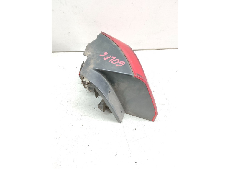 Фонарь задний правый к Volkswagen Golf, 2018г.