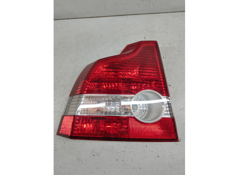 Фонарь задний левый к Volvo S40, 2004г.