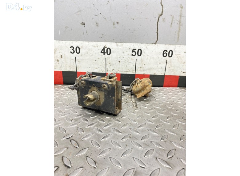 Крепление запаски к Nissan Navara undefined г.