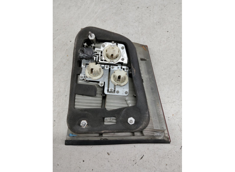 Фонарь крышки багажника левый к Opel Vectra, 2004г.