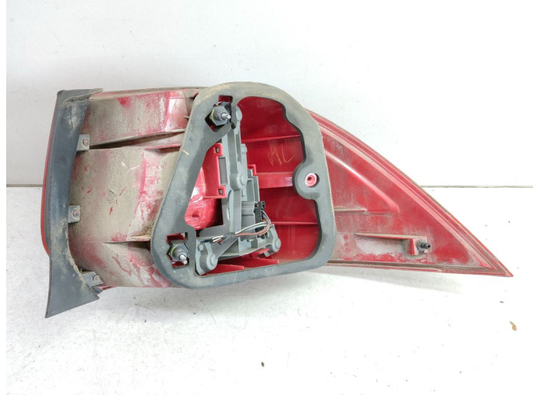 Фонарь задний левый к Volkswagen Golf, 2007г.