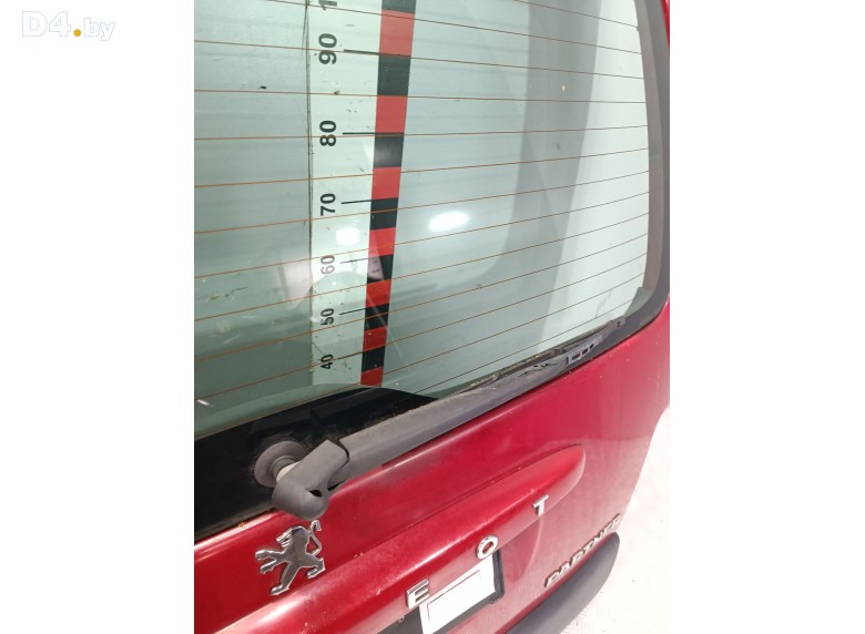 Щеткодержатель задний к Peugeot Partner undefined г.