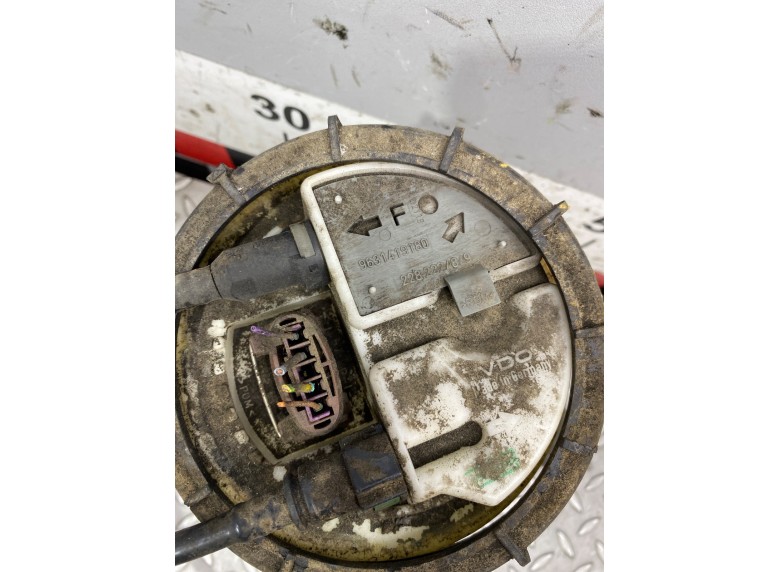 Насос топливный к Насос топливный к Peugeot 406 undefined г. 406