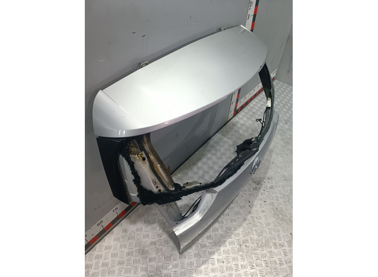 Крышка багажника (дверь 3-5) к Opel Crossland X, 2017г.