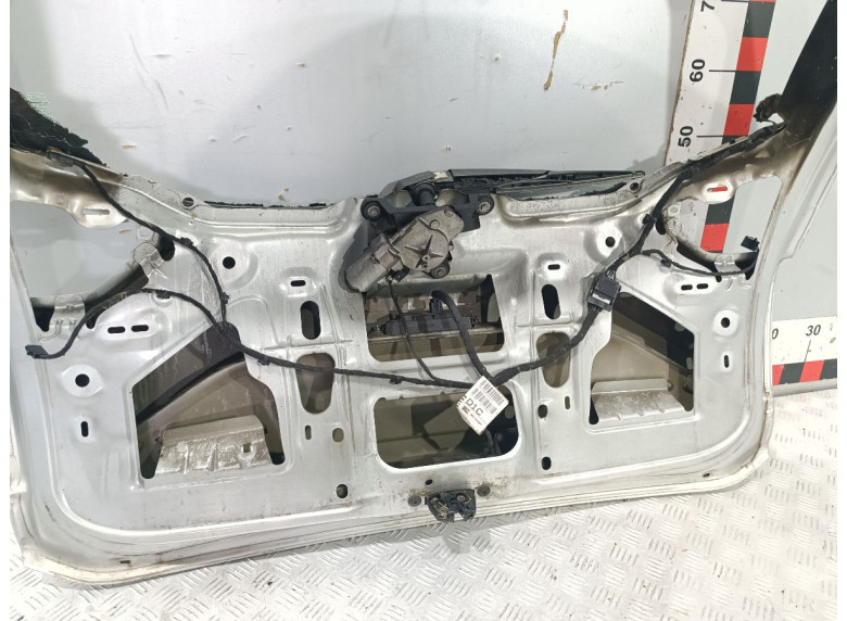 Крышка багажника (дверь 3-5) к Opel Crossland X, 2017г.