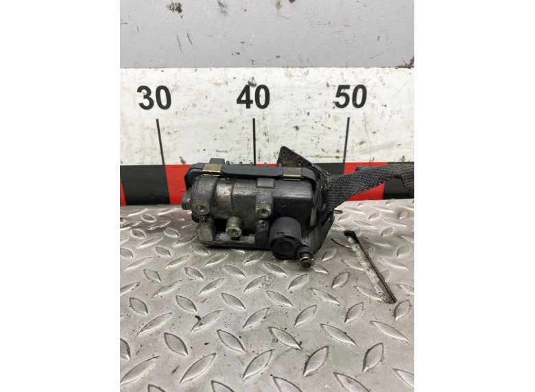 Клапан управления турбиной (актуатор) к Mercedes C W203, 2004г.