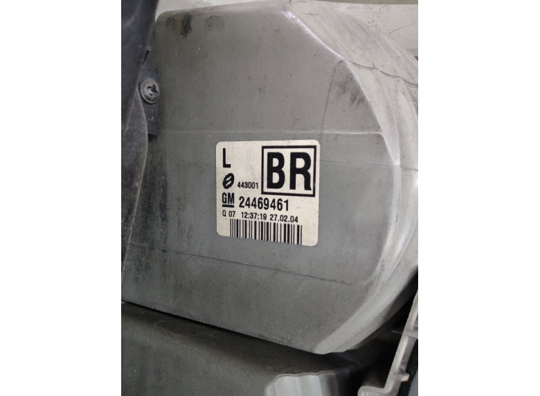 Фонарь задний левый к Opel Vectra, 2004г.