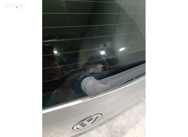 Моторчик заднего стеклоочистителя (дворника) к Volkswagen Polo undefined г.