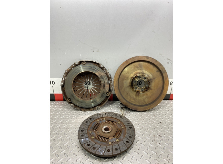 Комплект сцепления к Volkswagen Golf, 2006г.