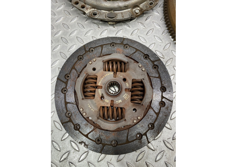 Комплект сцепления к Opel Astra, 2008г.