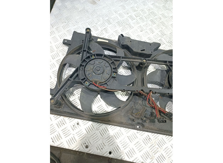 Вентилятор радиатора к Volkswagen Transporter, 1998г.