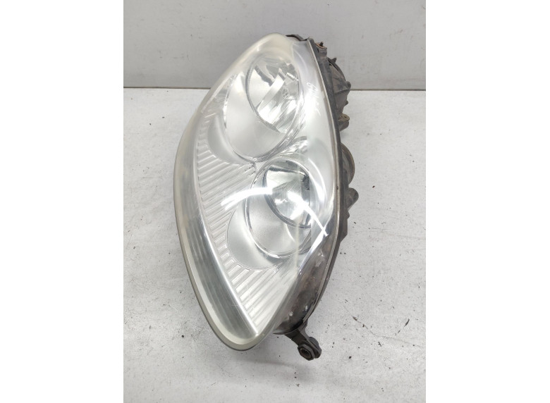 Фара правая к Volkswagen Golf, 2007г.