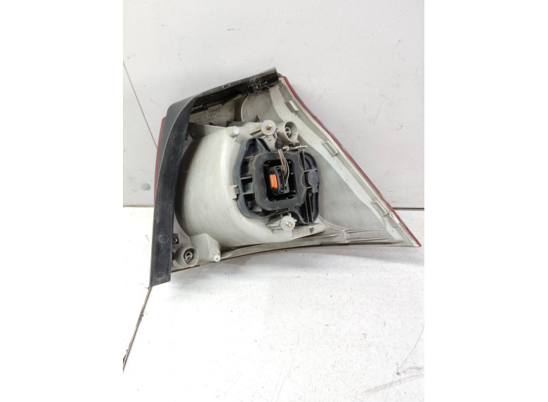 Фонарь задний левый к Volkswagen Golf, 2004г.