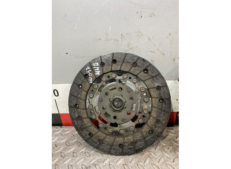 Комплект сцепления к Volkswagen Touran, 2003г.