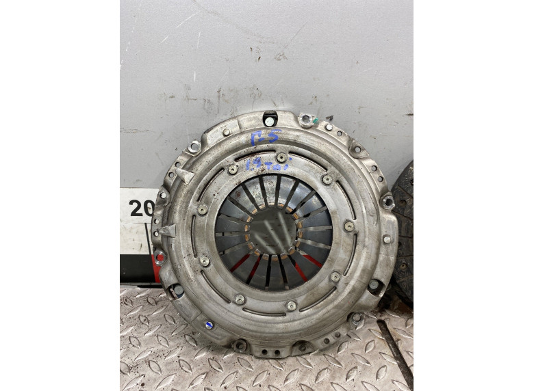 Комплект сцепления к Volkswagen Golf, 2006г.