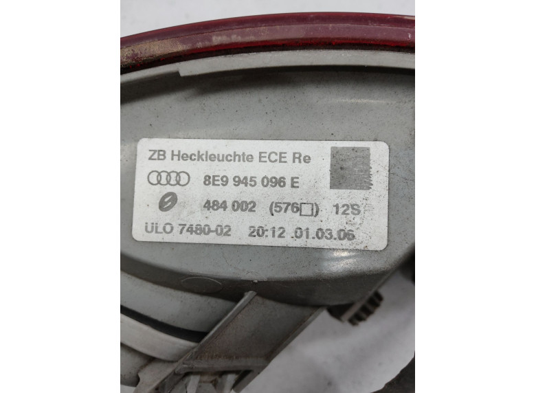Фонарь задний правый к Audi A4, 2006г.