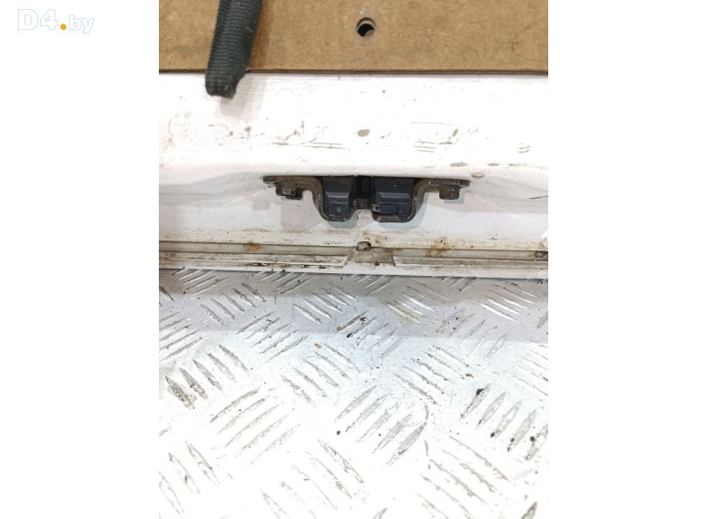 Замок багажника к Hyundai H200 undefined г.