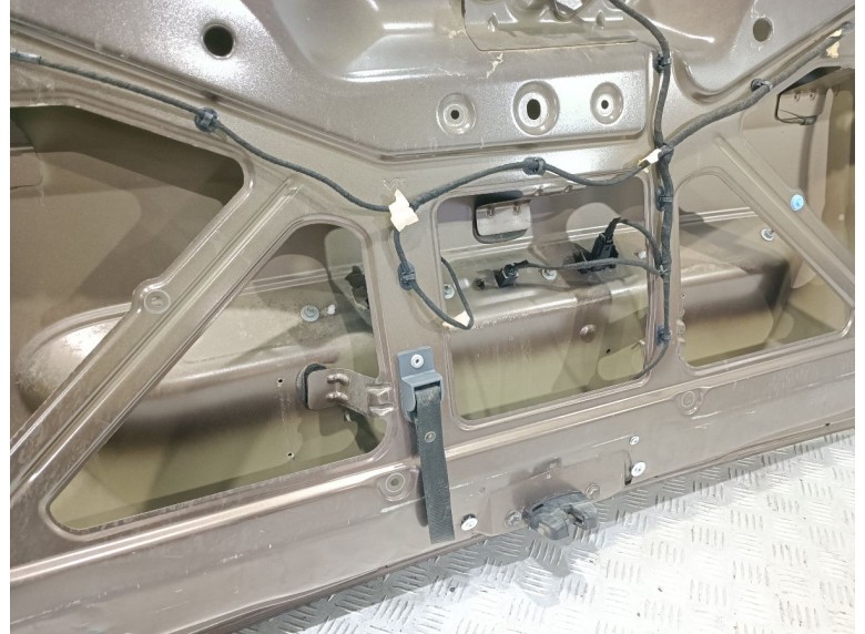 Крышка багажника (дверь 3-5) к Крышка багажника (дверь 3-5) к Peugeot Partner undefined г. Partner