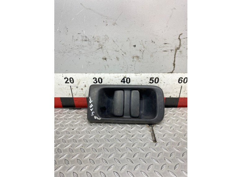 Ручка наружная распашной двери правой к Renault Master