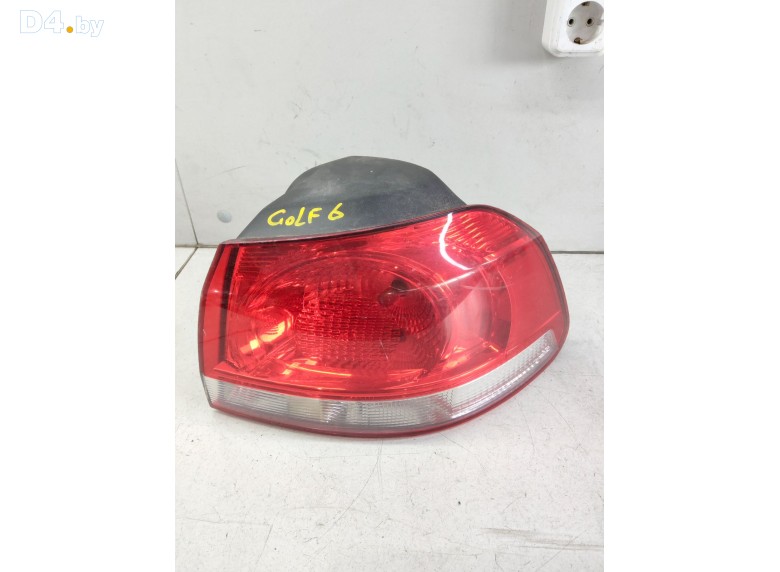 Фонарь задний правый к Volkswagen Golf undefined г.
