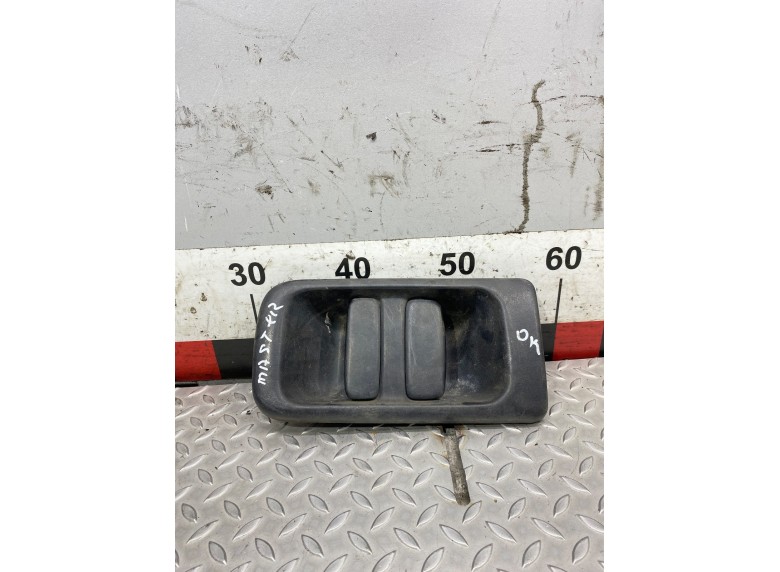 Ручка наружная распашной двери правой к Renault Master