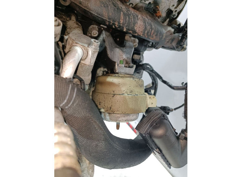 Подушка крепления двигателя к Audi A6, 2007г.