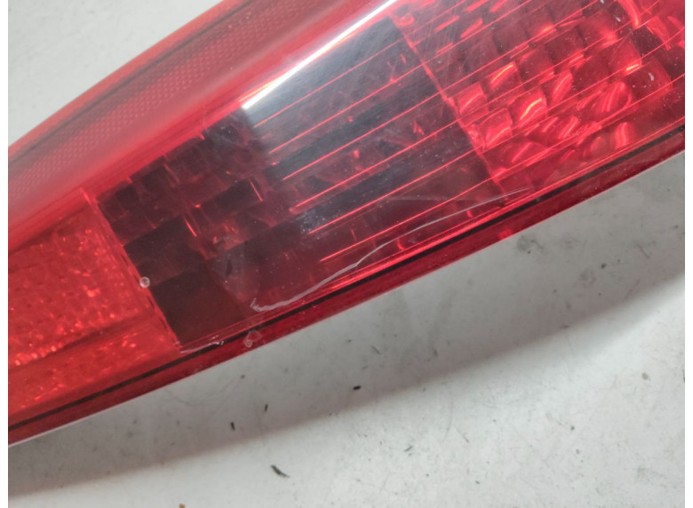Фонарь задний правый к Volvo V50, 2008г.