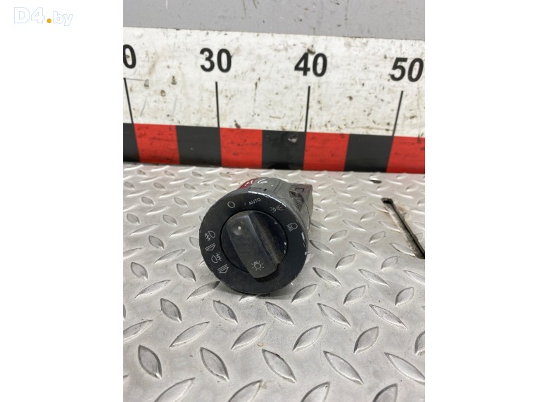 Переключатель света к Audi A4 undefined г.