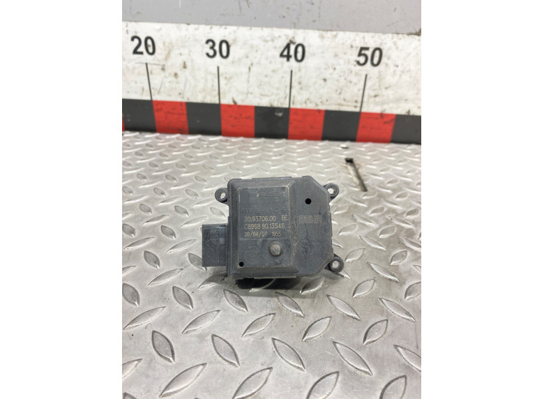 Моторчик заслонки печки к Opel Zafira, 2003г.