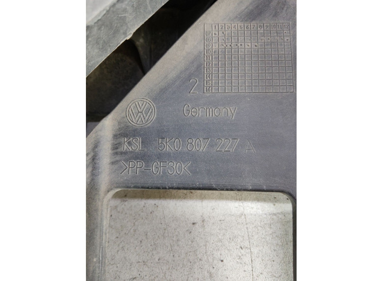 Крепление фары левой к Volkswagen Golf, 2009г.
