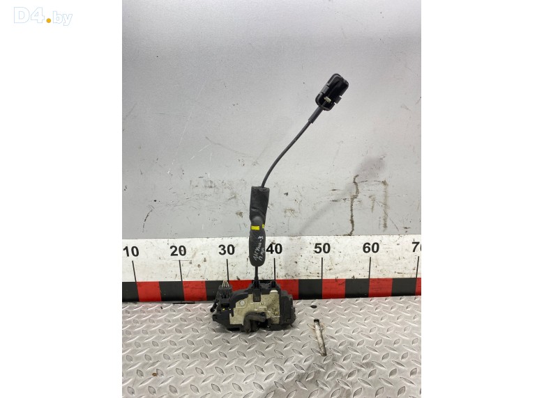 Замок двери передней правой к Renault Laguna undefined г.