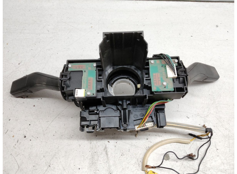 Переключатель подрулевой (стрекоза) к Volkswagen Golf, 2011г.