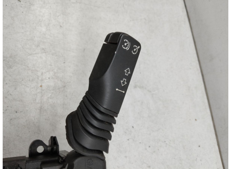 Переключатель поворотов к Opel Zafira, 2006г.