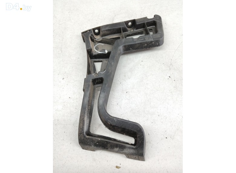 Кронштейн крепления бампера заднего к Peugeot 5008 undefined г.