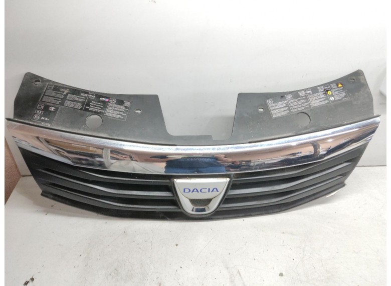 Решетка радиатора к Dacia Sandero