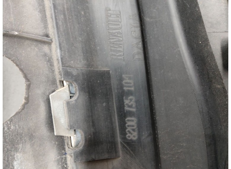 Решетка радиатора к Решетка радиатора к Dacia Sandero undefined г. Sandero