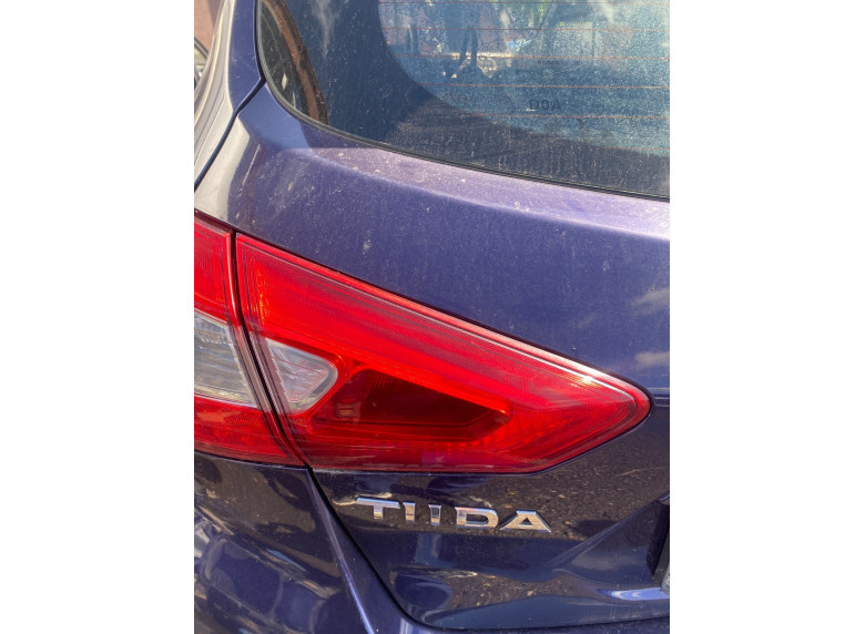 Фонарь крышки багажника левый к Nissan Tiida