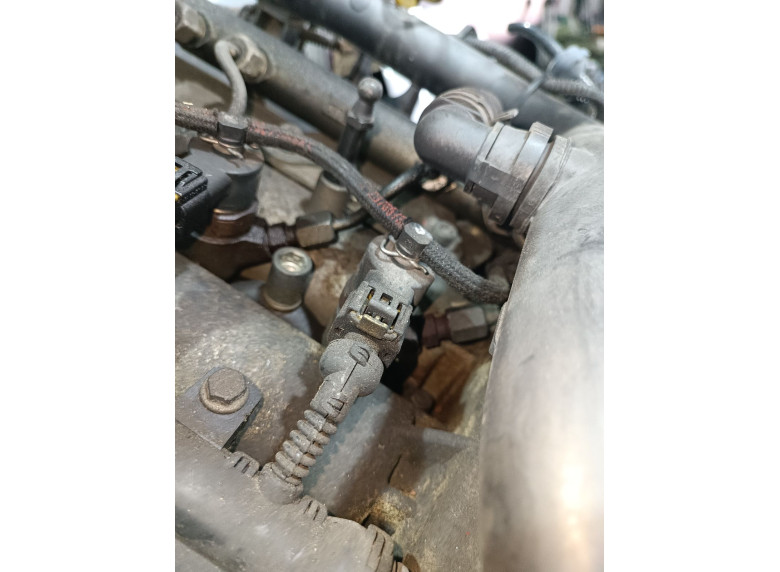 Форсунка к Opel Meriva, 2005г.