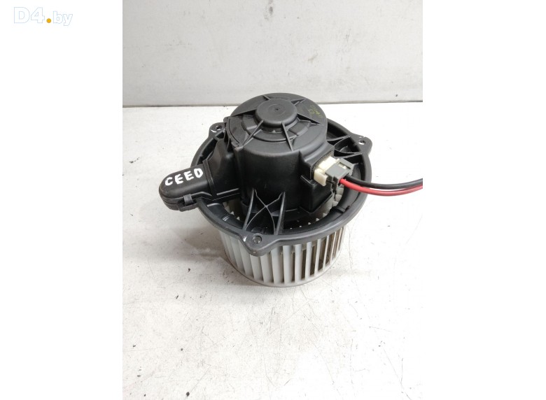 Моторчик печки к Kia Ceed undefined г.