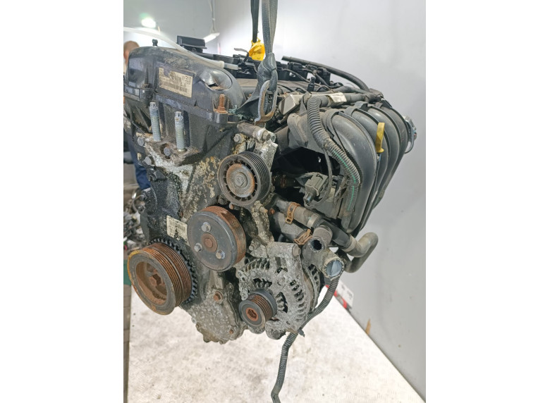 Двигатель к Volvo S40, 2005г.