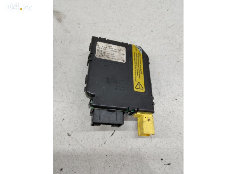 Блок управления подрулевыми переключателями к Audi A3 undefined г.