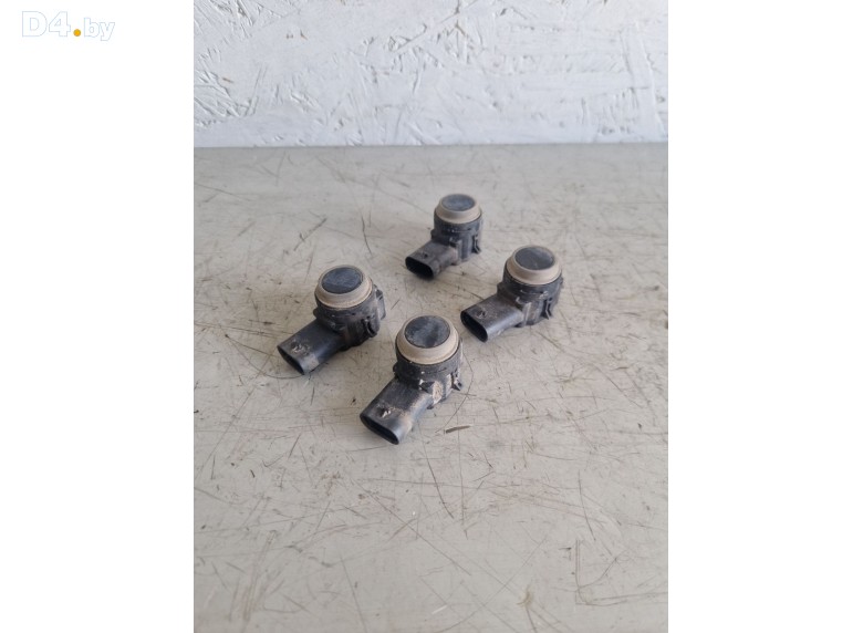 Датчик парктроника к Peugeot 5008 undefined г.