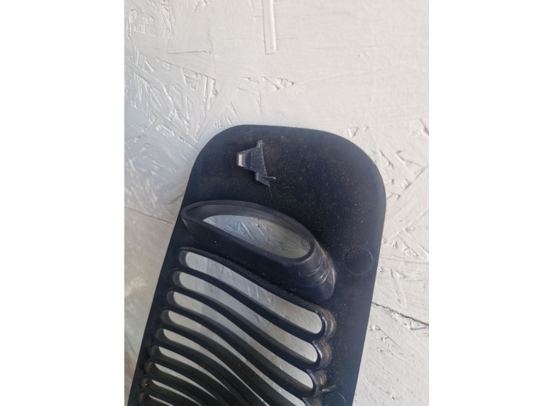 Пластик багажника к Volkswagen Sharan, 2000г.