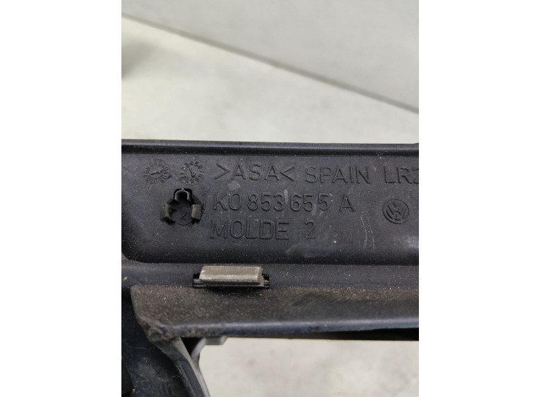 Решетка радиатора к Volkswagen Golf, 2005г.