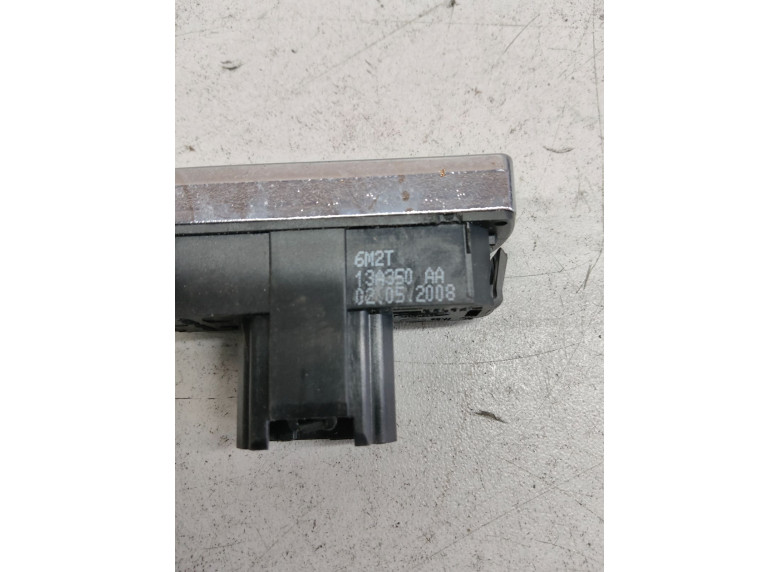 Кнопка аварийной сигнализации к Ford S-Max, 2008г.